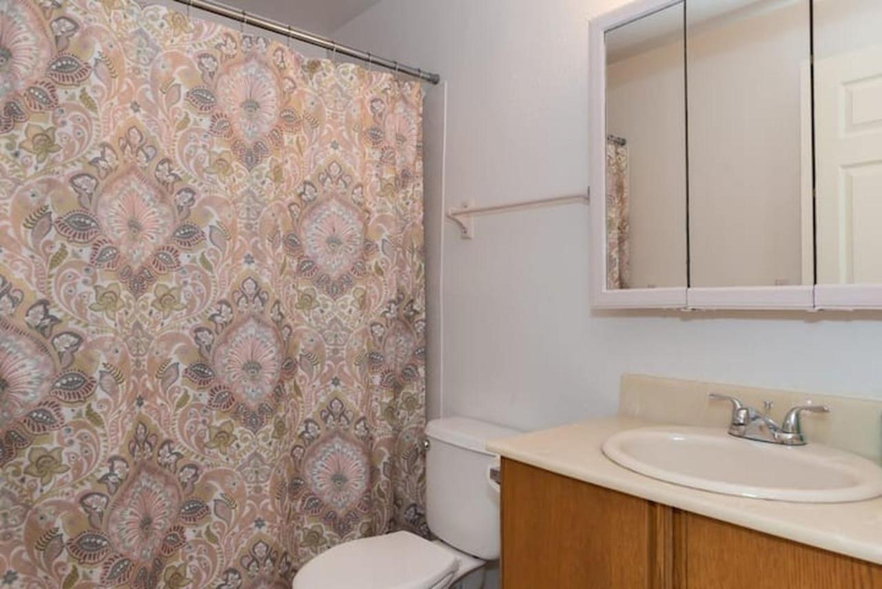Contemporary, Marine 2Bd/1Ba Apartment C In Kent Exterior photo